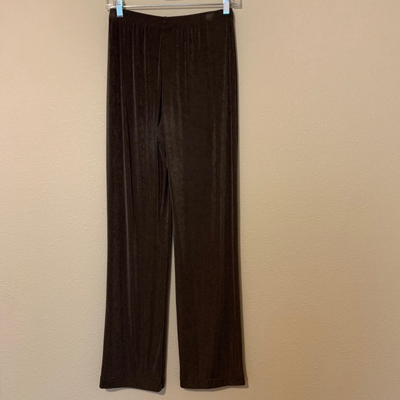 Chico’s black stretchy pants. - Picture 9 of 15